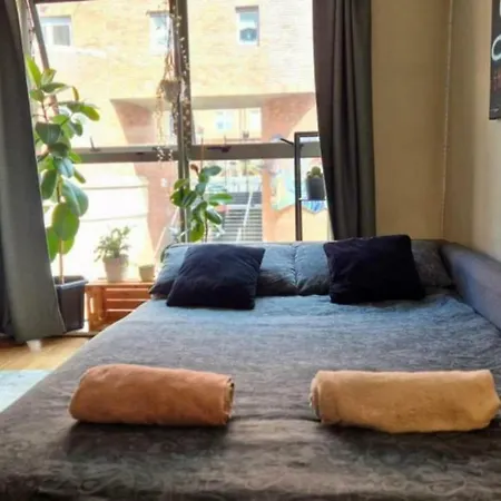 Central Comfy 1bd Sleeps 4 500mtr To Temple Bar Apartment