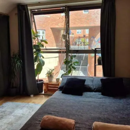 Central Comfy 1bd Sleeps 4 500mtr To Temple Bar Apartman *