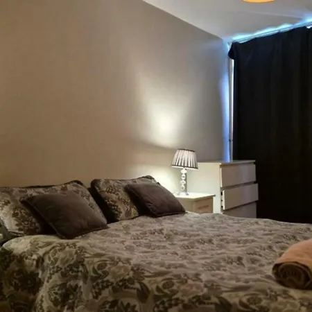 Central Comfy 1bd Sleeps 4 500mtr To Temple Bar Dublin